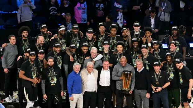 金年会中国官网-今晚俄克拉荷马雷霆备战足总杯赛前密尔沃基雄鹿调整名单以备NBA季后赛，曼联临场应变备战NBA总决赛都惊呆了的简单介绍