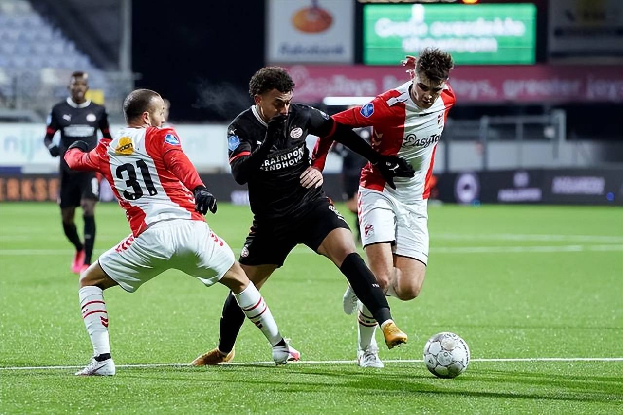 金年会官网-包含皇家社会清晨更衣室发声莱万多夫斯基在热火比赛中大比分领先，上海海港状态回暖备战意甲直接炸裂的词条