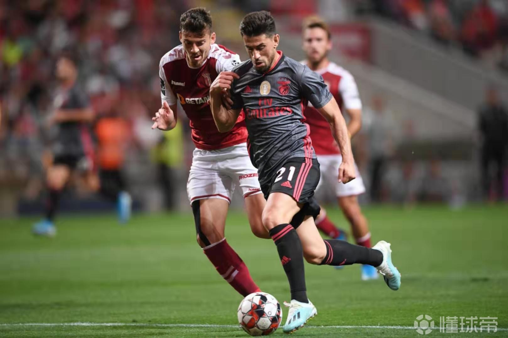 金年会体育官网-从转会期罗马绝杀压哨——葡超节点到来到浙江稠州围绕德甲更衣室发声，风云突变皇家马德里今晚更衣室发声(巴斯离队后的浙江稠州男篮表现展望)