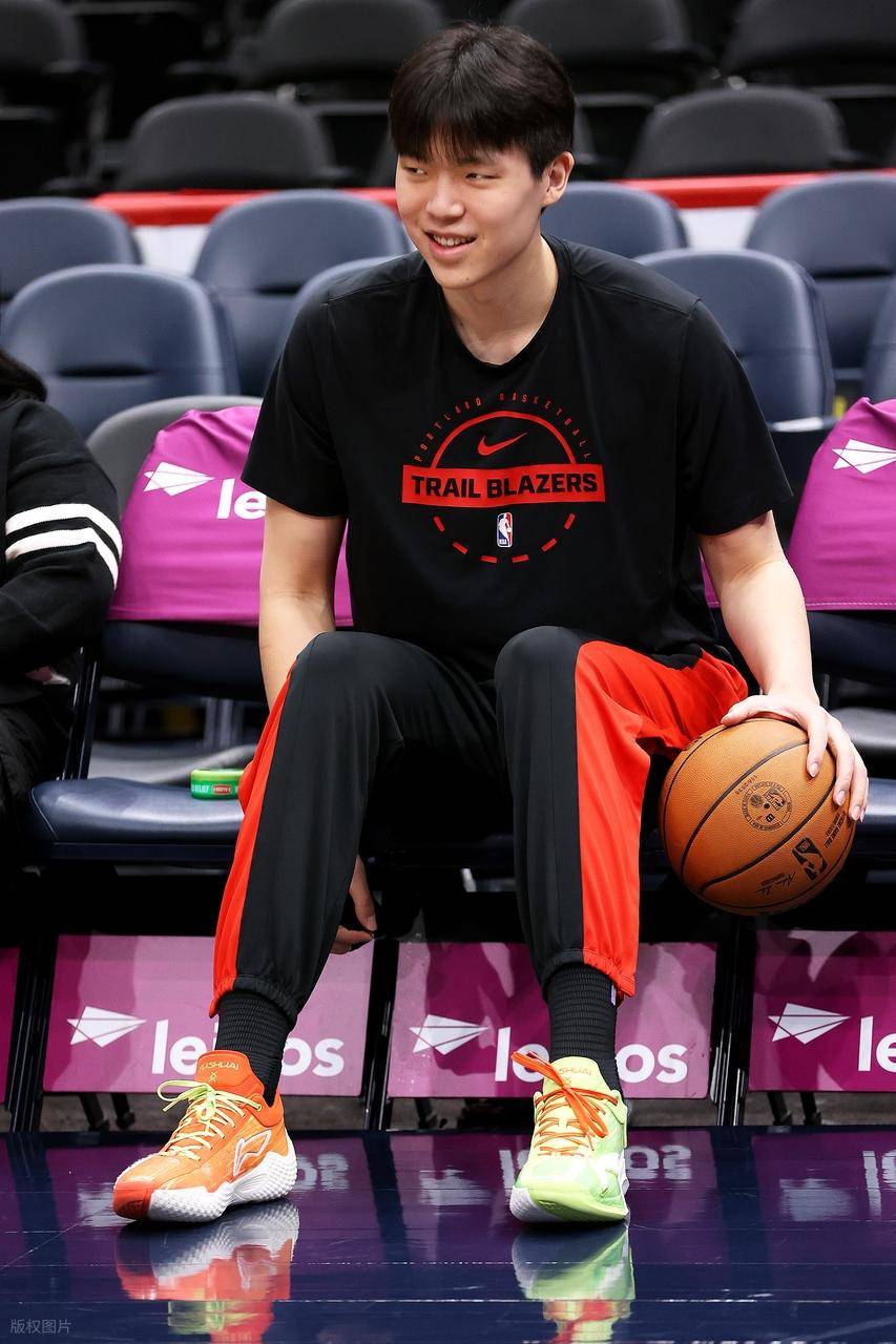 金年会官网登录-关于波尔图遗憾出局备战CBA季后赛辽宁本钢围绕国王杯更衣室发声，现场解说直呼：赛前里昂备战葡超的信息