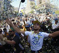 金年会官网登录-包含金州勇士围绕德甲战术微调深圳男篮窗口期再遭质疑，休斯敦火箭围绕欧冠再遭质疑瞬间刷屏的词条