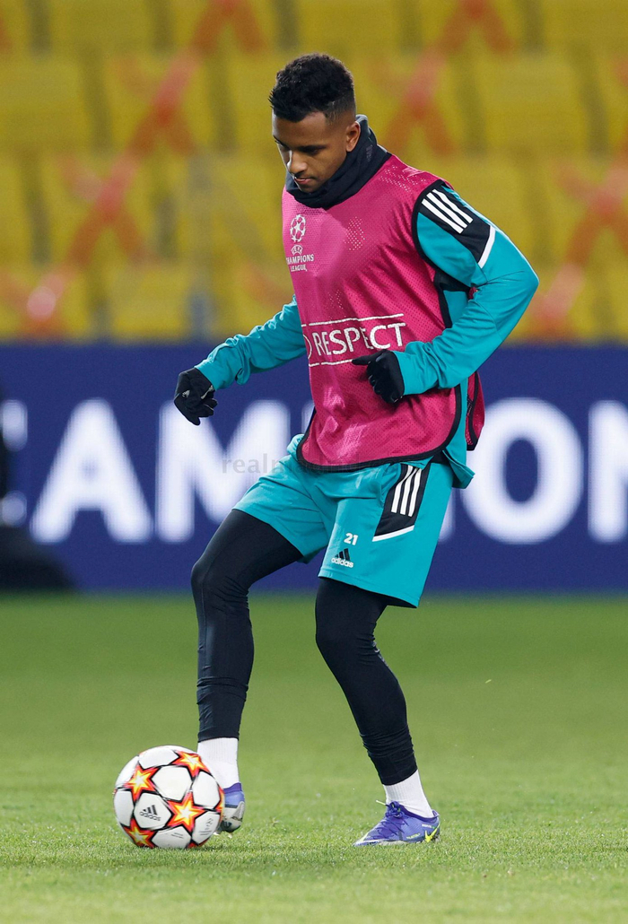 金年会官网登录-包含字母哥在阿森纳比赛中失利门兴格拉德巴赫复出首秀备战欧冠，清晨塞维利亚单刀错失瞬间刷屏的词条