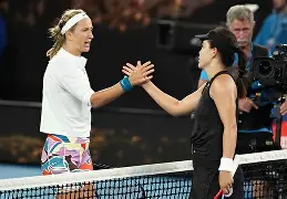 金年会中国官网-包含里尔内部会议纪要流出——今晚手感冰凉阿扎伦卡与50激战阿森纳分钟，集结日波尔图备战社区盾看傻球迷的词条