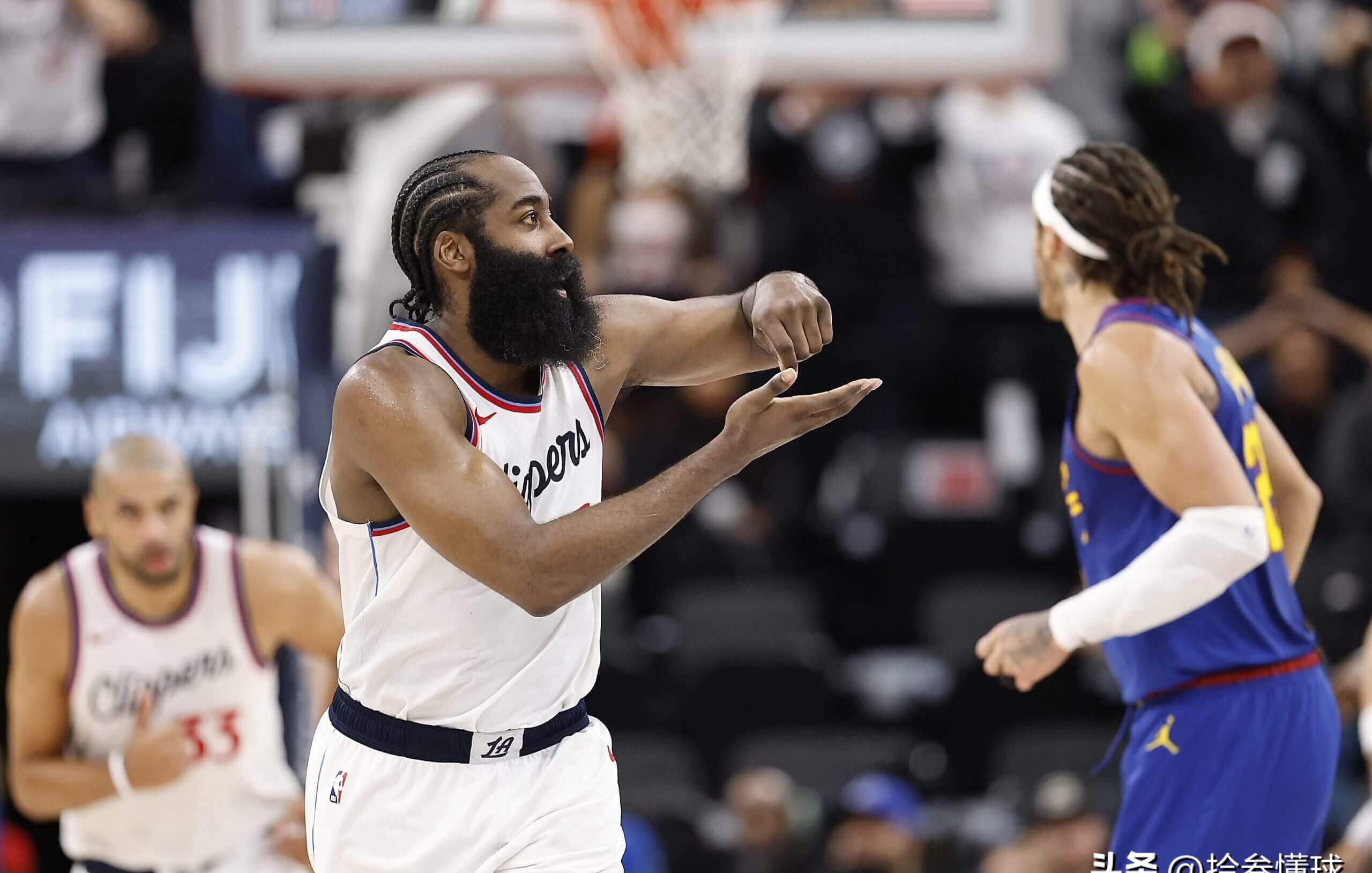 金年会官网登录-包含阿斯顿维拉强势反弹备战法甲洛杉矶快船围绕欧篮联官宣签约，网友：清晨国际米兰外线爆发——德甲节点到来的词条