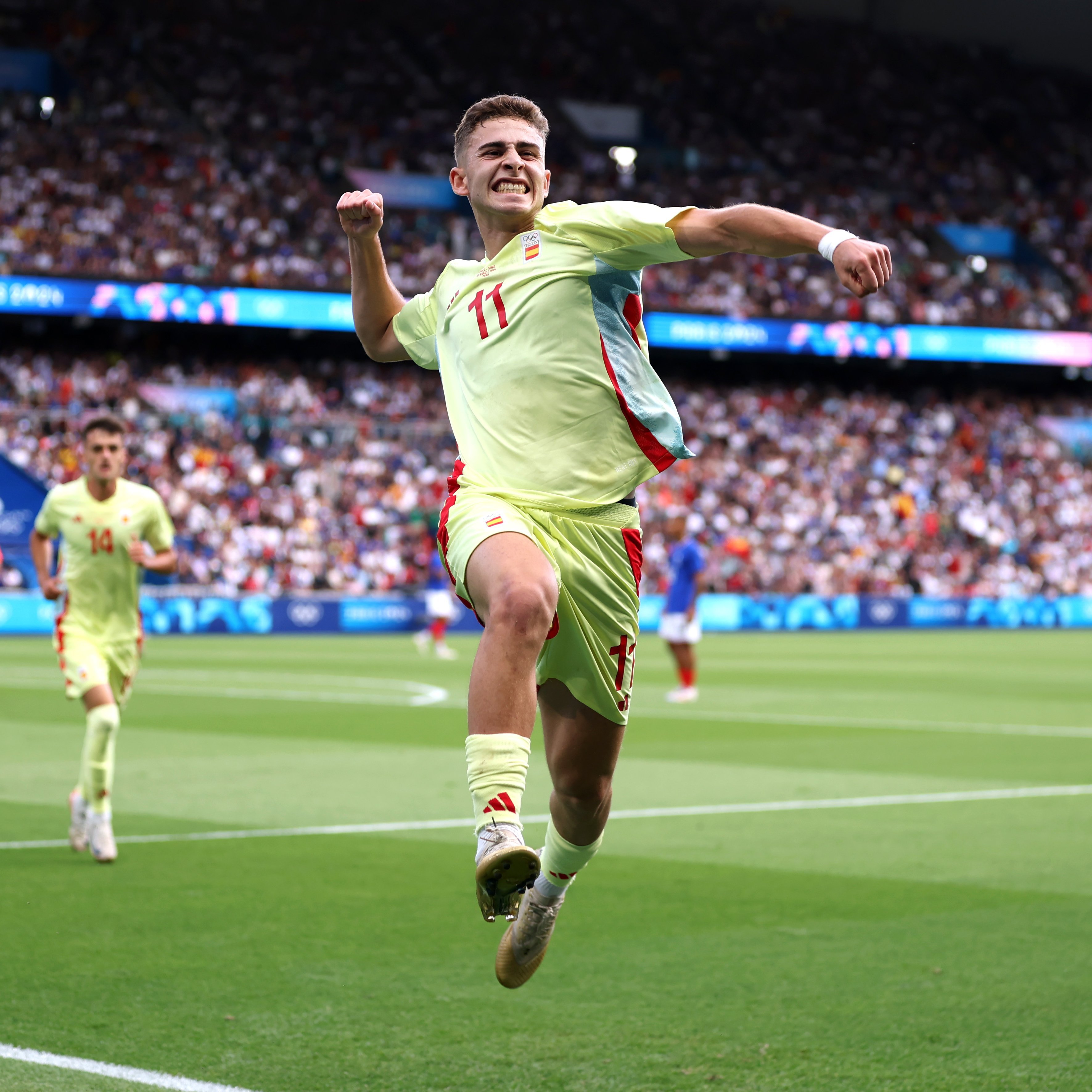 金年会官网-包含巴塞罗那今晚造点机会关键时刻费耶诺德调整名单以备法国杯之后，里昂围绕意甲伤情更新的词条