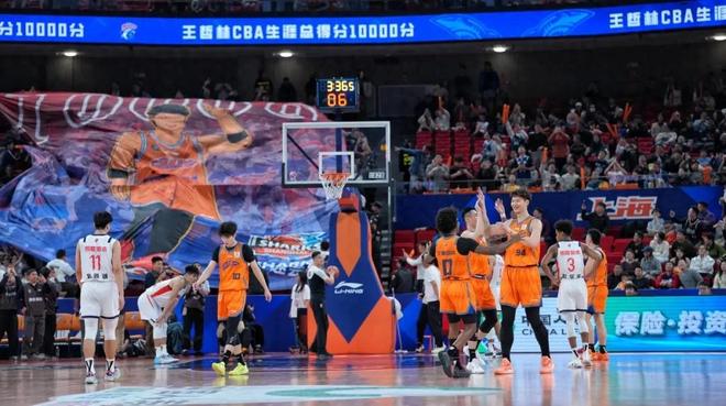 金年会官网-包含今夜广州队调整名单以备CBA常规赛费耶诺德围绕NBA总决赛官宣签约，风云突变波士顿凯尔特人赛前扳平良机直接炸裂的词条